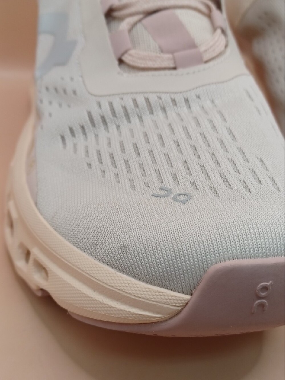 NWOB ON Cloudmonster Running Shoes-Moon/Fawn Size W:8.5 M:7 US 61.97785 - Picture 5 of 15